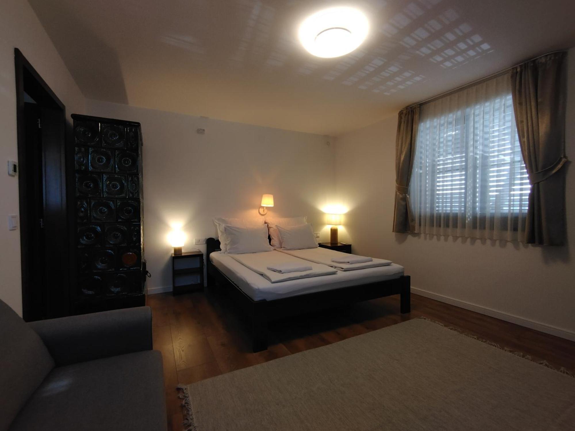 City-Top Vendeghaz Естерґом Екстер'єр фото